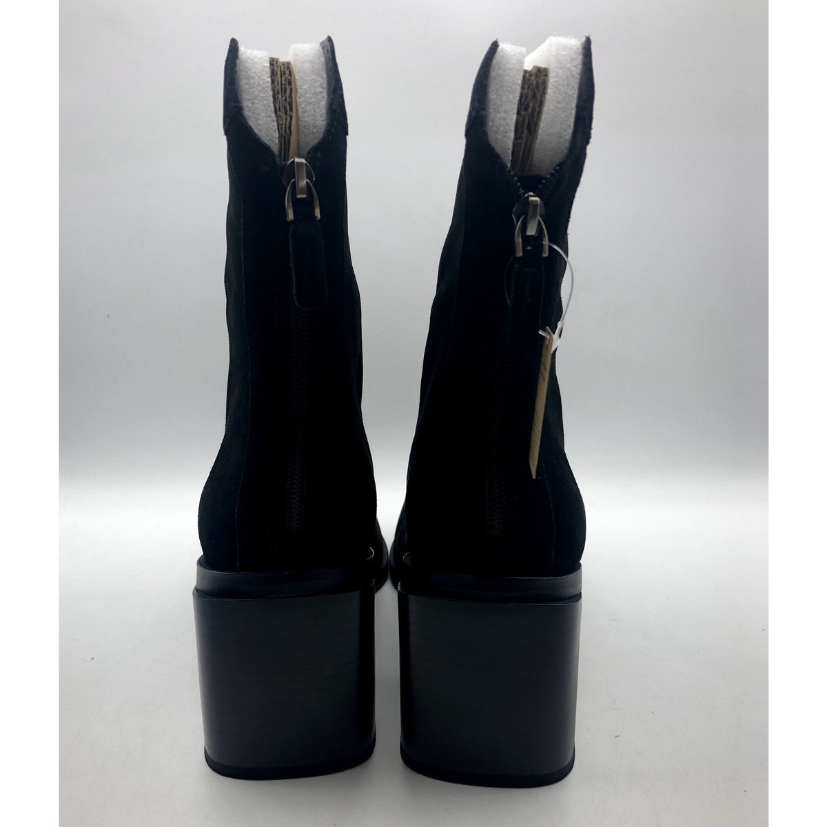 Vince Camuto Womens Kortimy Heeled Ankle Boots Size 6.5 Black Suede NIB