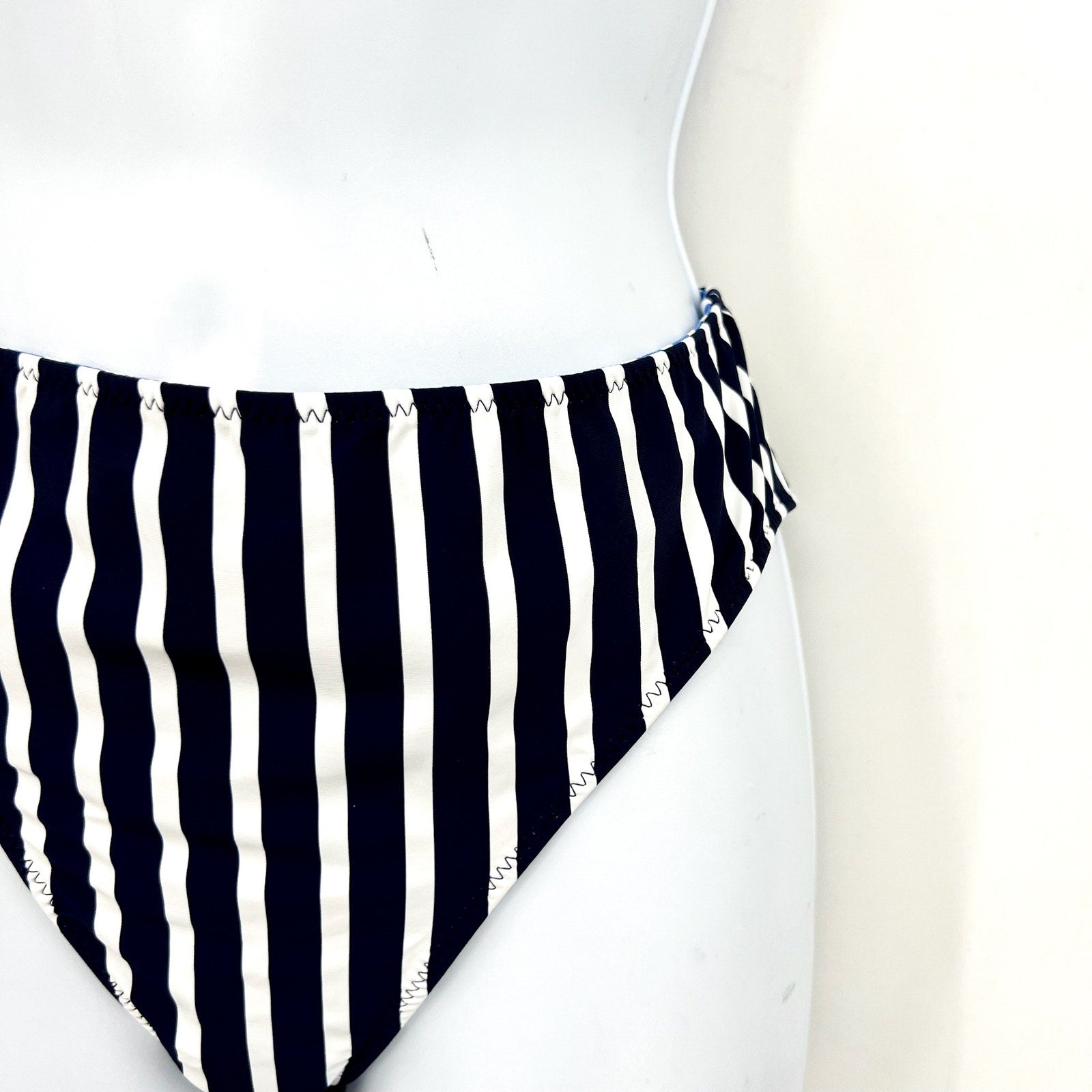 TOMMY BAHAMA Coastline Stripe Reversible Bikini Bottoms Small Blue White NWT