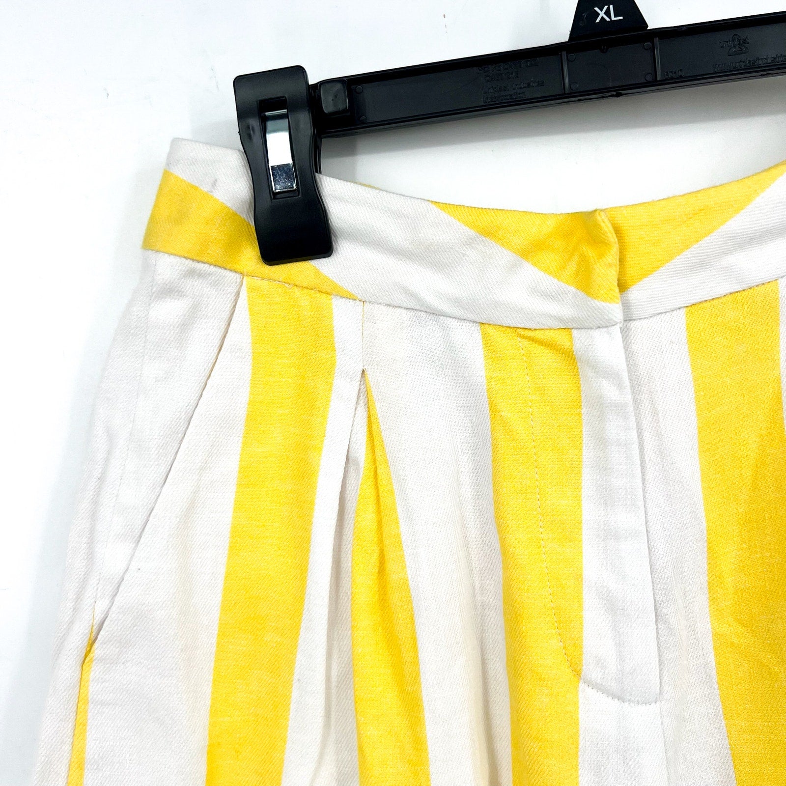 L'AGENCE Women's Vittoria Striped Linen-Cotton Shorts Size 0 Yellow White NWT