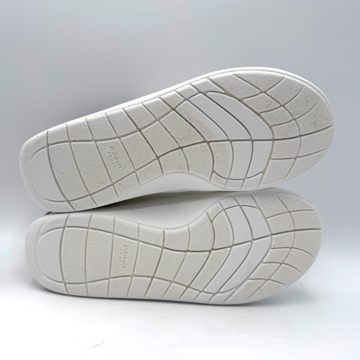 Dr. Scholl's Womens Be Bright Sneakers Size 8 Wide EU 38.5 White Oyster Grey NIB