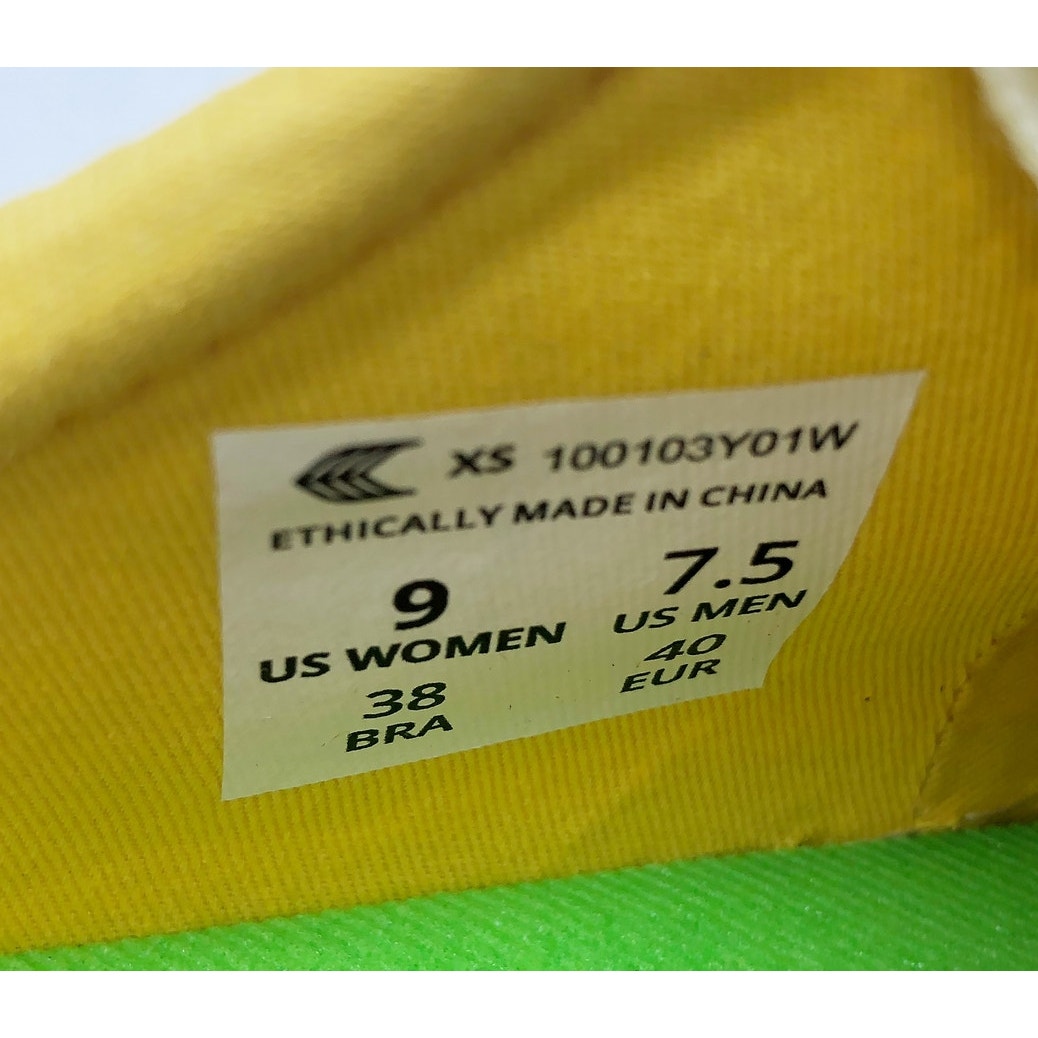 Cariuma OCA Low Canvas Sneaker WOMENS 9 MENS 7.5 Yellow Organic Cotton NIB