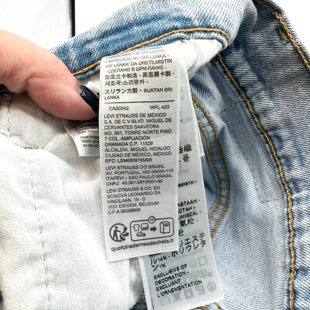 LEVI'S Women's Ribcage Bell Jeans 27x32 Size 4 Light Wash A75030004 NWOT