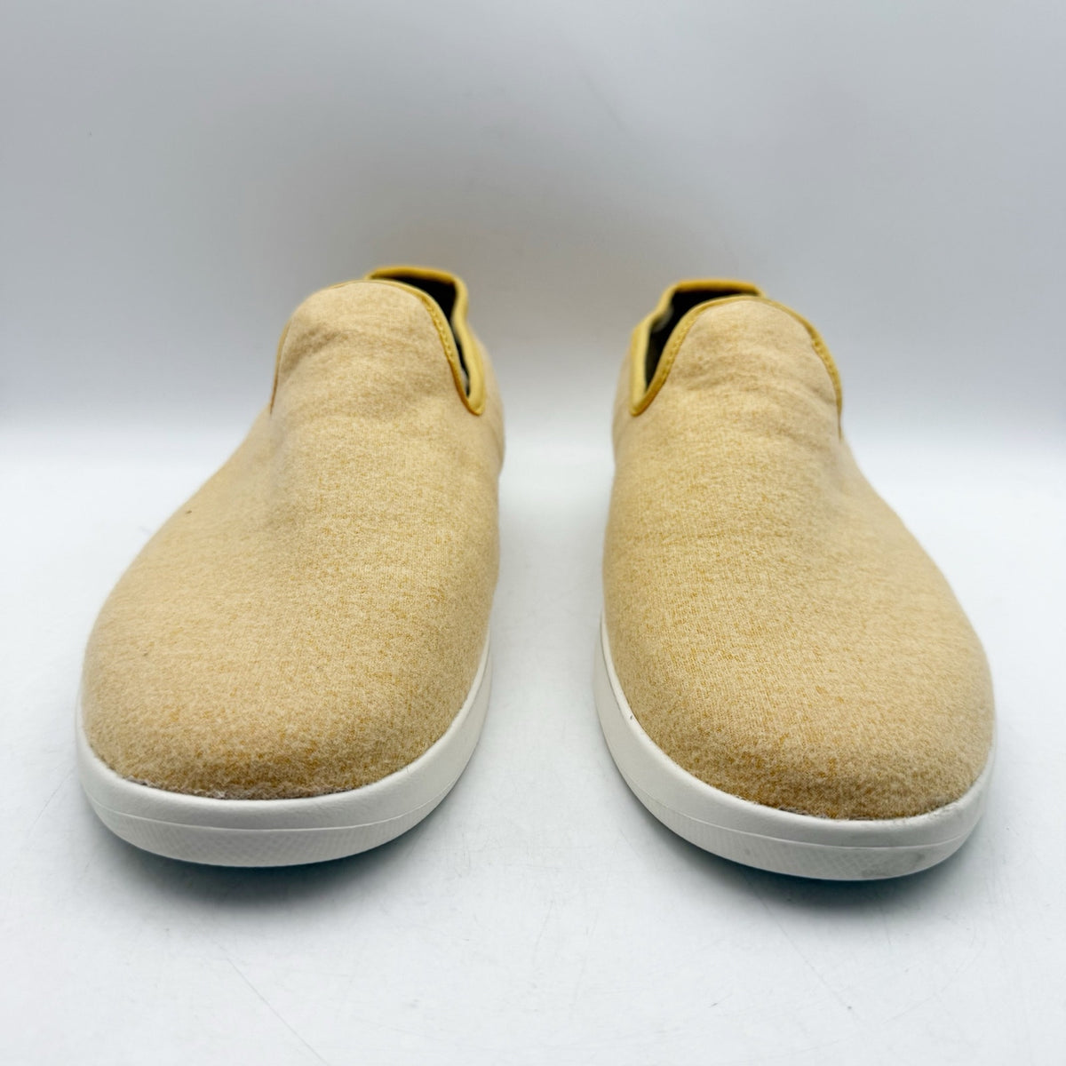 AllBirds Mens Wool Lounger Casual Sneakers Size 9 EU 41-42 Yellow Slip On NIB