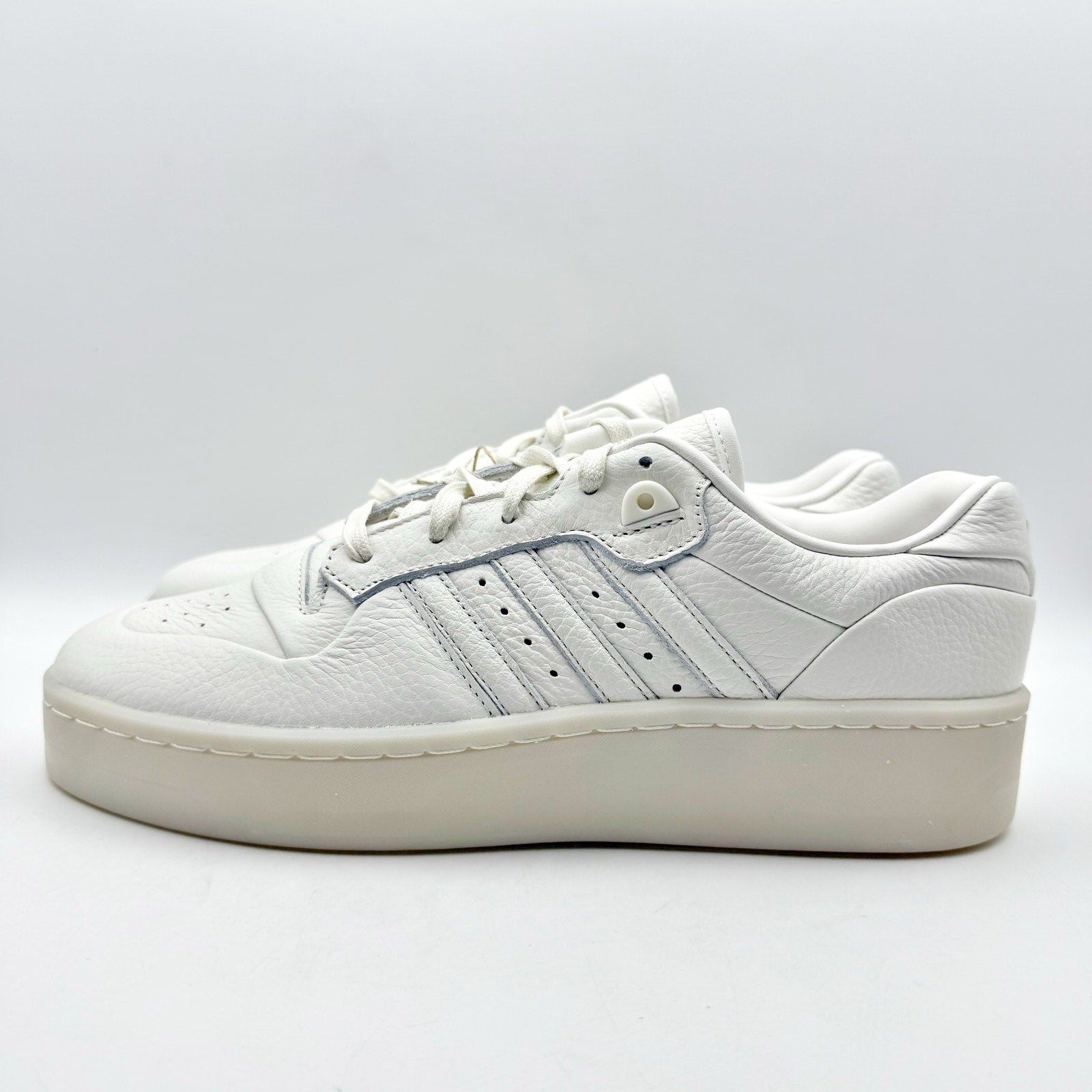 Adidas Originals Mens Rivalry Low Lux Casual Sneaker Size 11.5 White Leather NIB