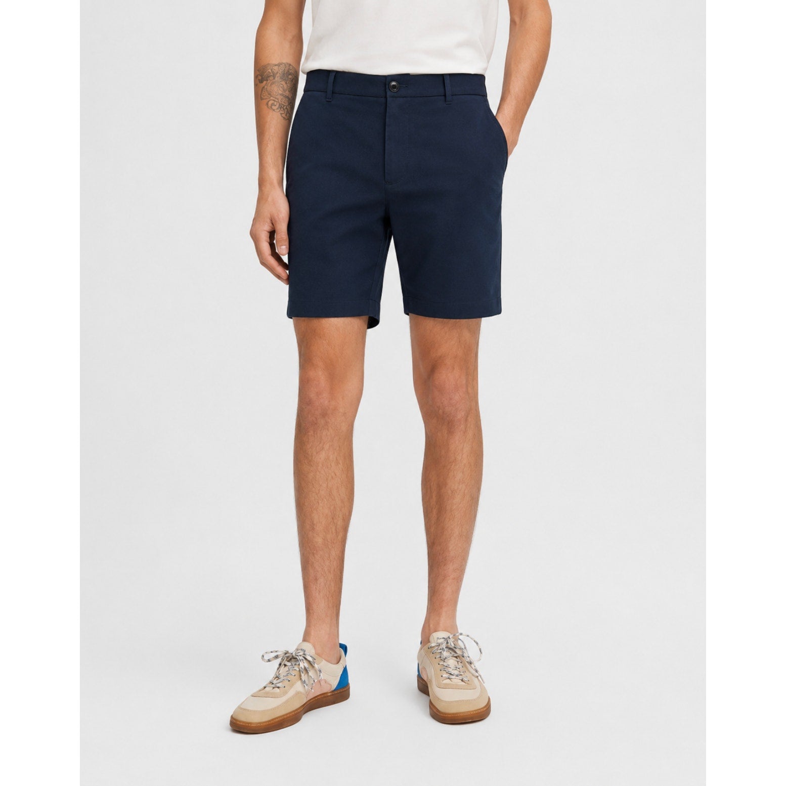 EVERLANE Men's The 7" Performance Chino Shorts Size 28 Navy Blue NWT