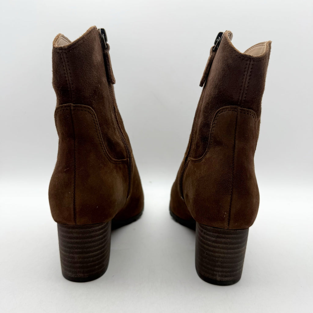 VIONIC Womens Bishop Western Ankle Boots US 6.5 Brown Suede Water Repellent NWOB