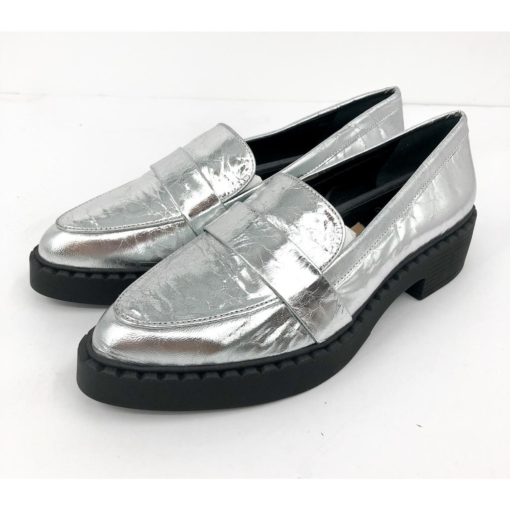 VINCE CAMUTO Womens Echika Loafer Size 8 M Silver Leather Chunky Block Heel NWOB