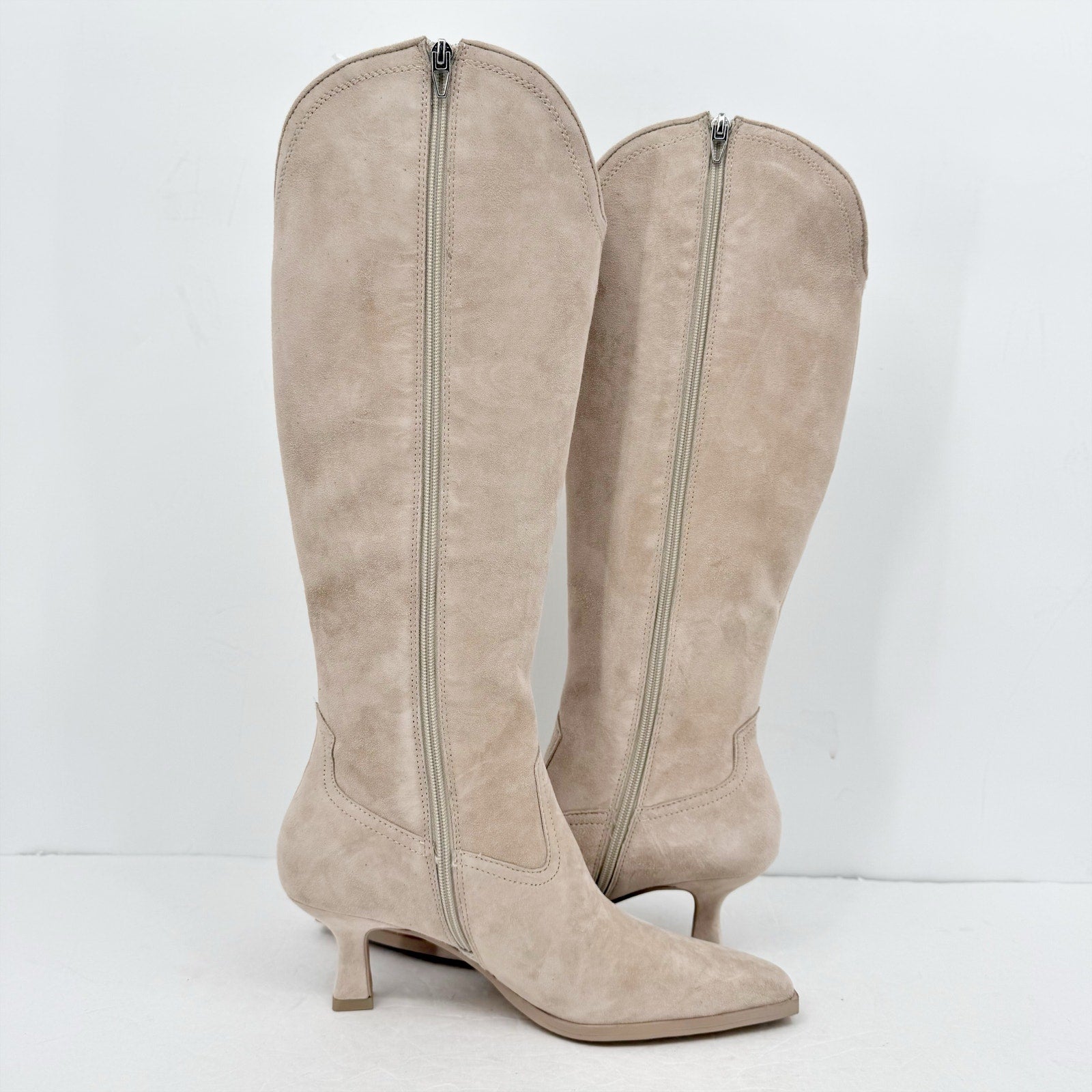 Dolce Vita Womens Ariana Boots US 9 EU 40 Taupe Suede Heel Western NIB