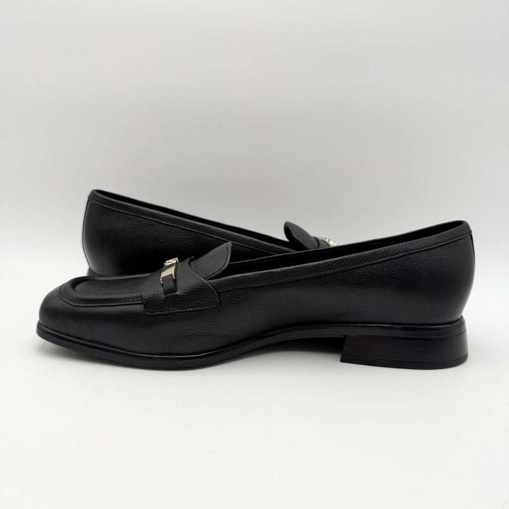 Naturalizer Womens Fabienne Loafers Size 10 M Black Leather NWOB