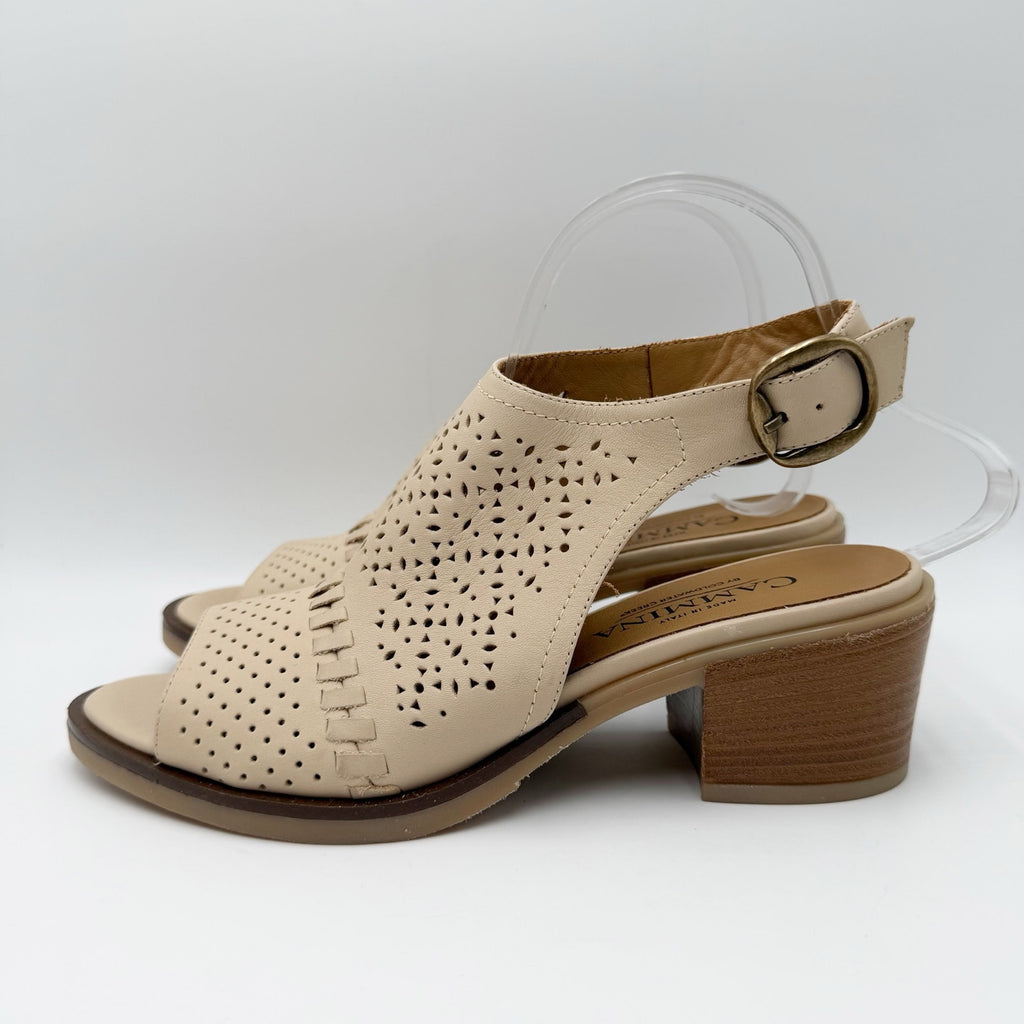 Cammina x Coldwater Creek Women Isabella Heeled Sandal US 8.5 Beige Leather NWOB