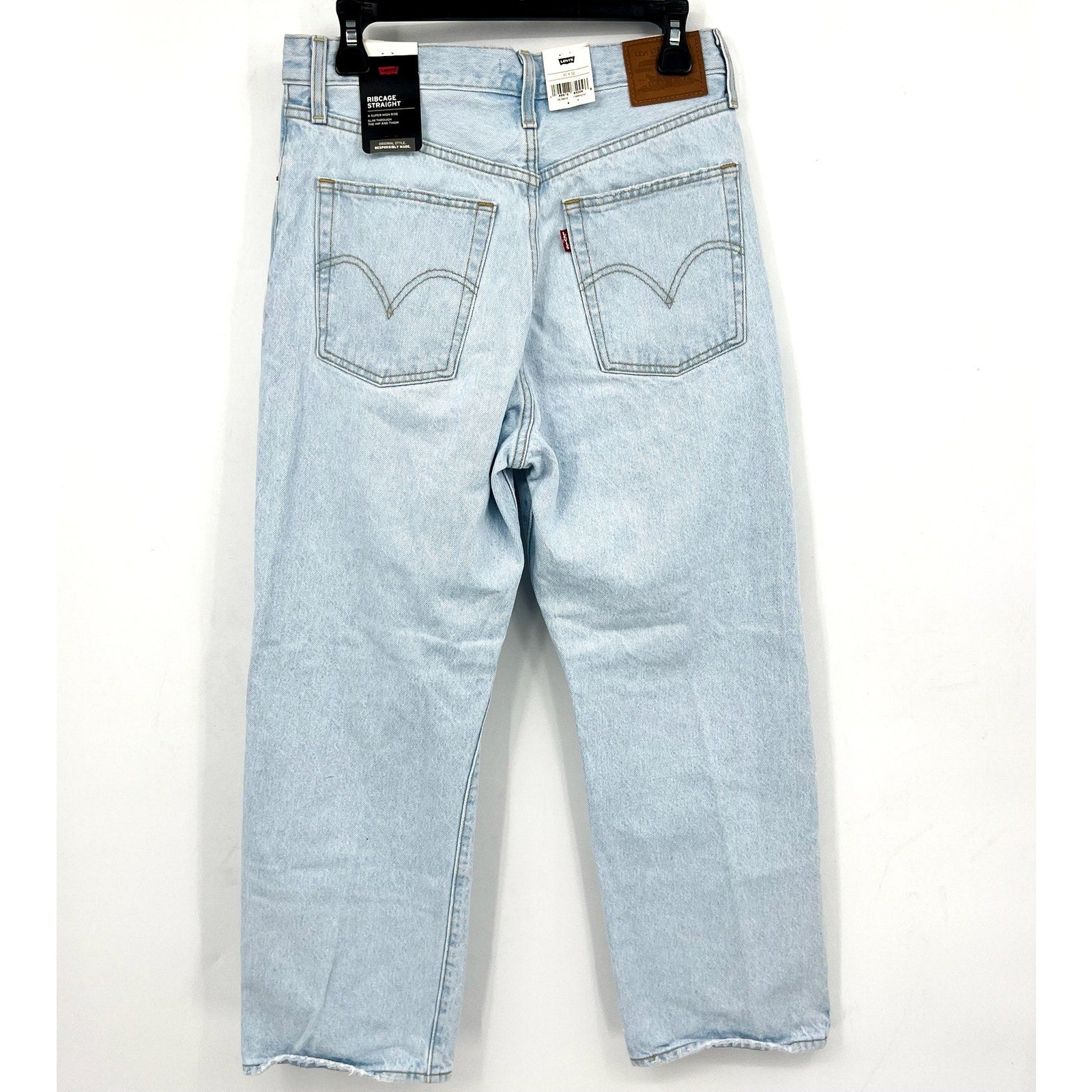 LEVI'S Women's Ribcage Straight Ankle Jeans 29x27 US 8 Light Wash 72693-0110 NWT