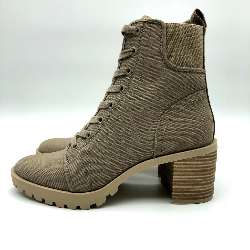 Dolce Vita Womens Combat Boots Size 6.5 Tan Canvas Stacked Heel NWOB