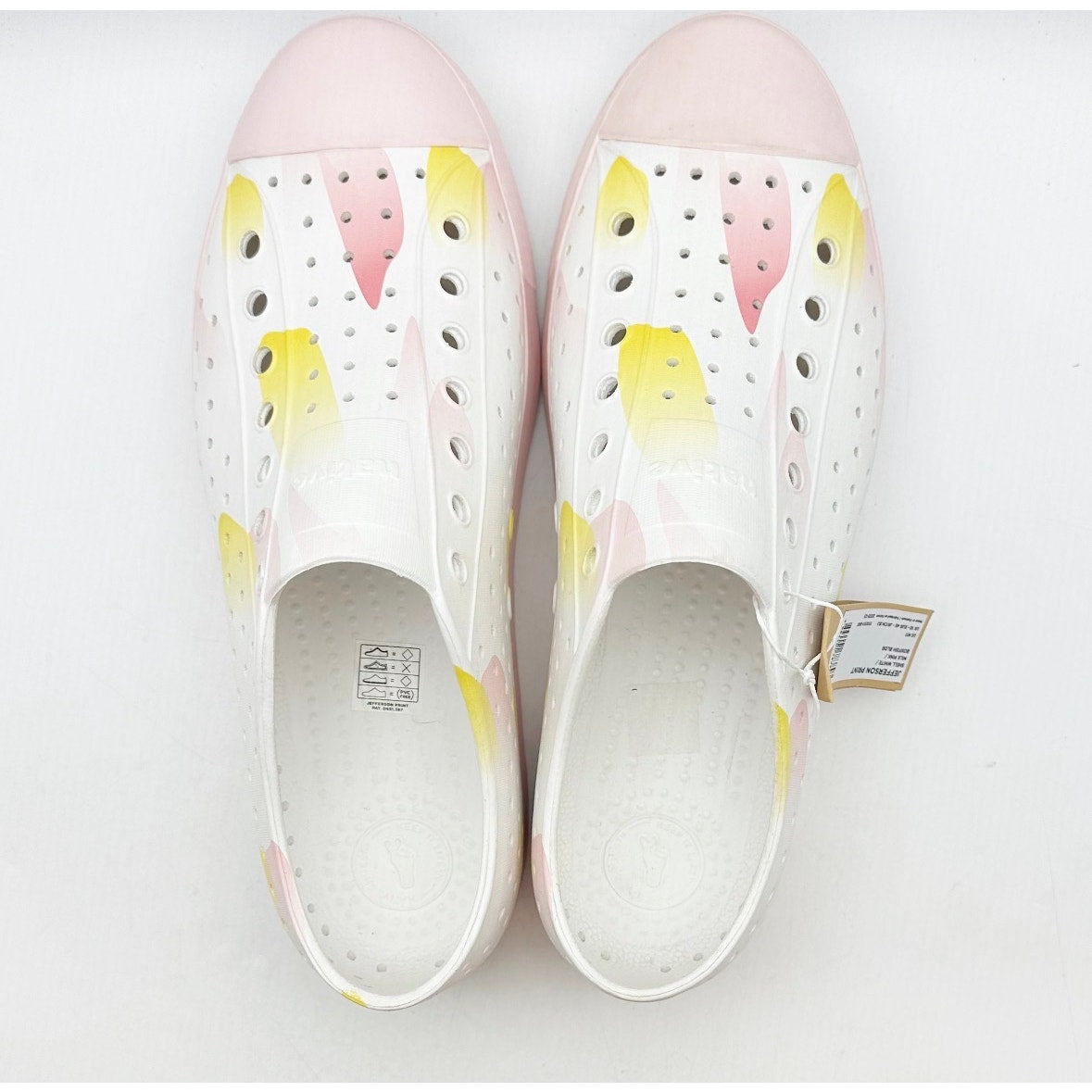 Native Mens Jefferson Slip On Shoes Size 11 EU 45 White Pink EVA Waterproof NWOB