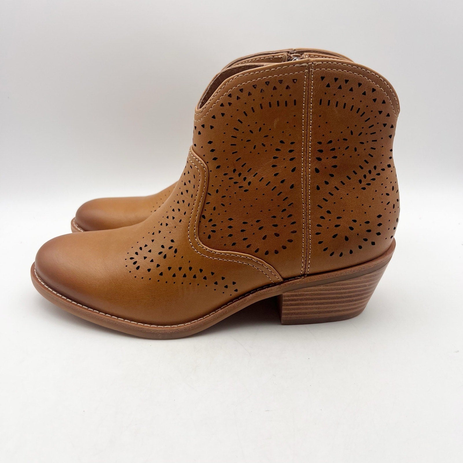 SOFFT Womens Alexia Ankle Boots Size 8 EU 39 Tan Brown Leather Booties NWOB