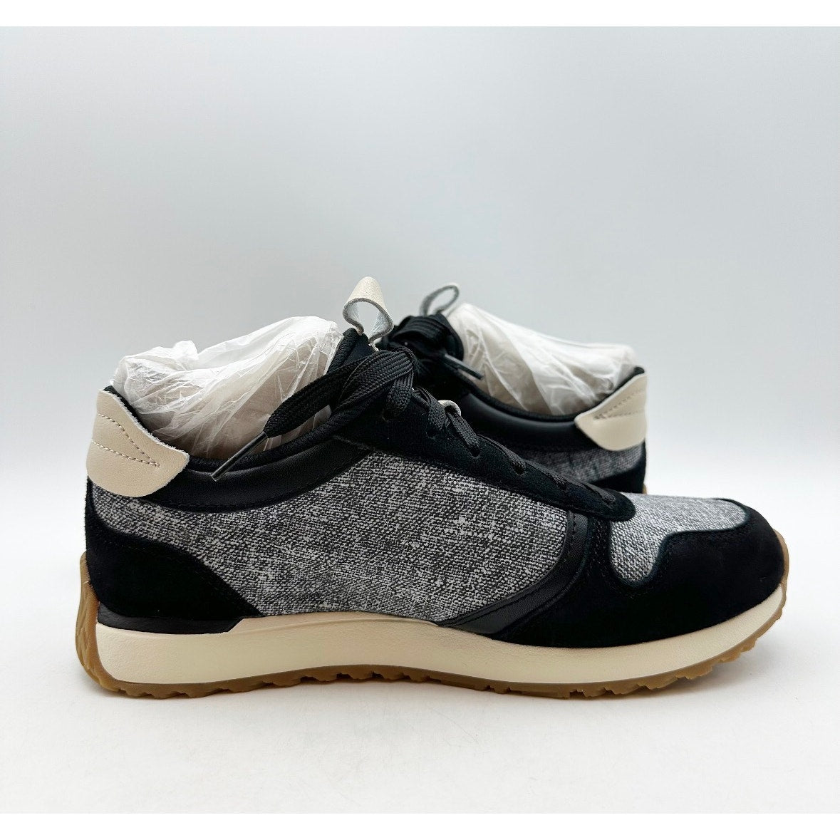Vionic Womens Monarch Casual Sneakers Size 6 EU 36 Ivory Black Suede NIB