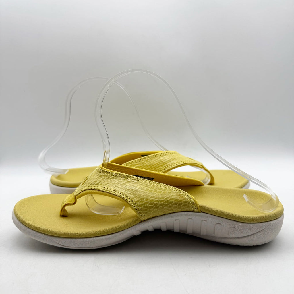 Spenco Womens Yumi Gecko Sandals Size 8 WIDE Sundress Yellow Flip Flop NWT