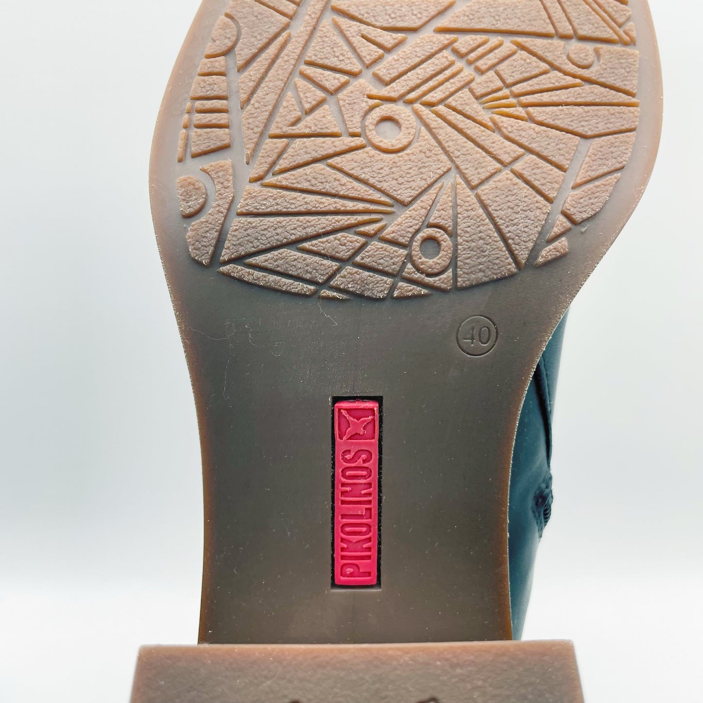 Pikolinos Women's Huesca High Ankle Boot US 9.5-10M EU 40 Black Brown NWOB