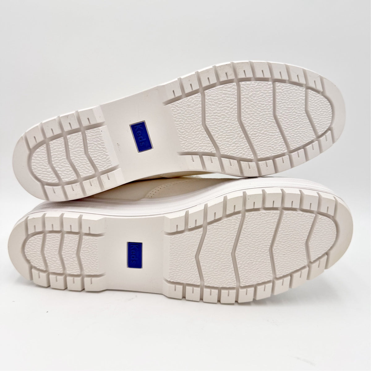 KEDS Womens The Platform Mid Lug Boots Size 7.5 M EU 38 White Canvas NIB