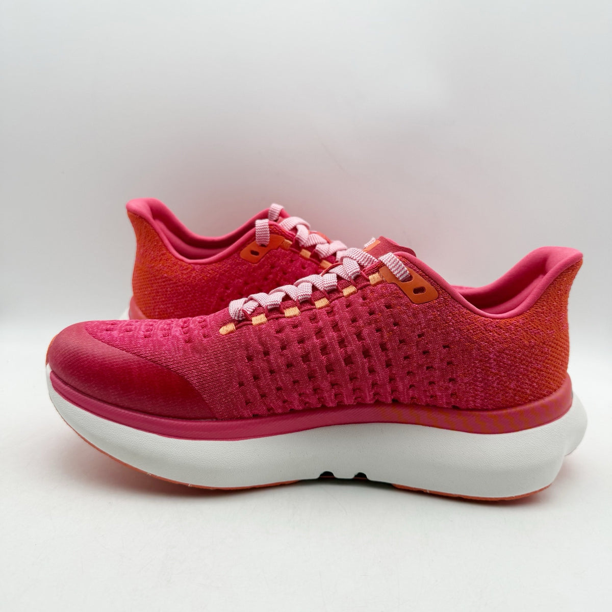 Rabbit Womens Dream Chaser Running Shoes Size 8.5 Pink Red Athletic Sneakers NIB