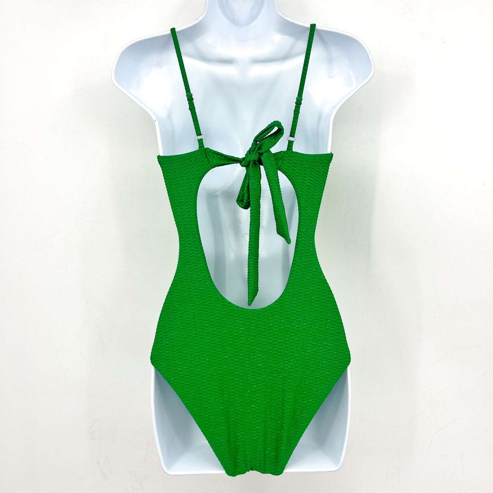 BECCA Women's Luxe Evelynn Plunge One Piece Swimsuit Medium Emerald Green NWT