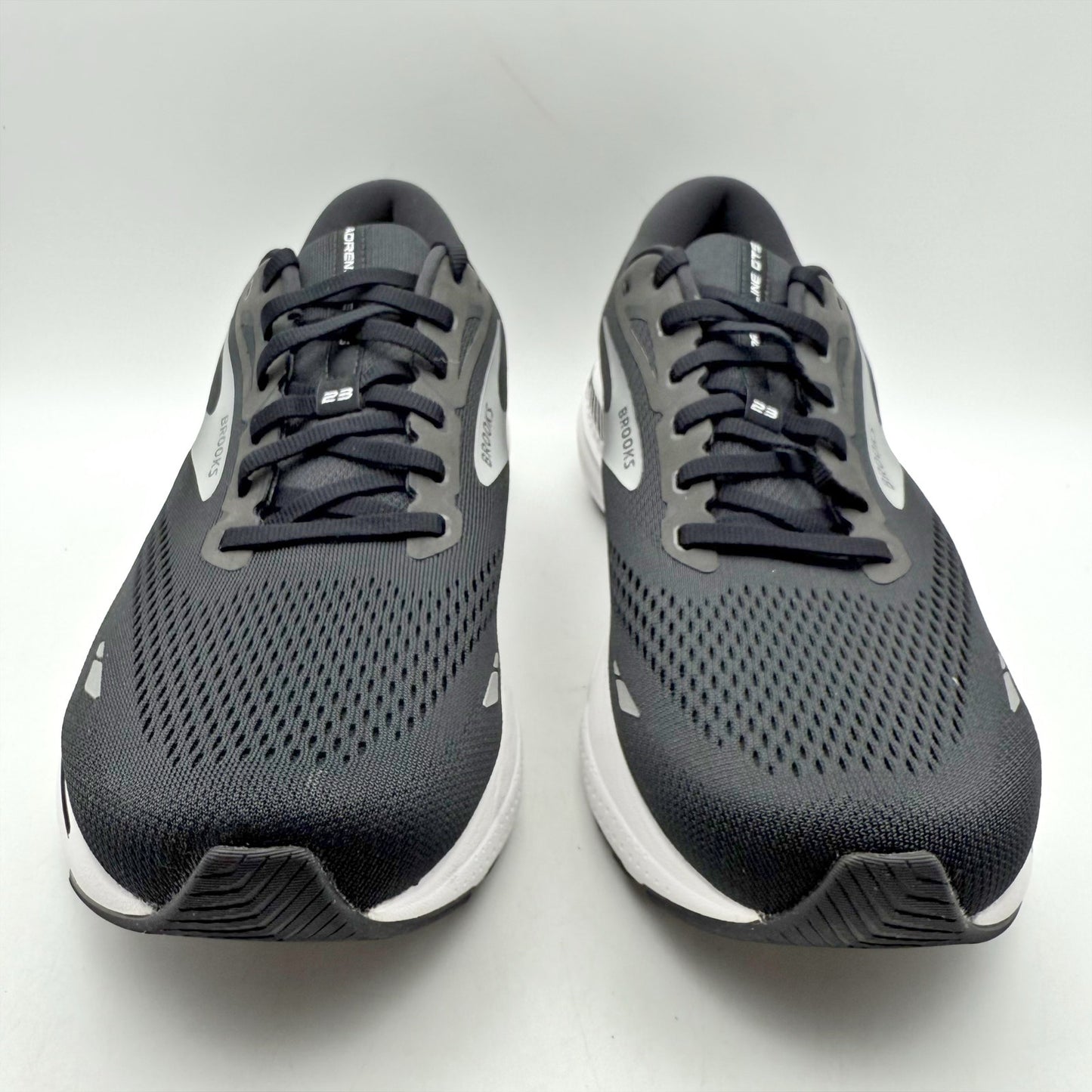 Brooks Mens Adrenaline GTS 23 Running Sneakers US 11.5 Wide Black White NIB