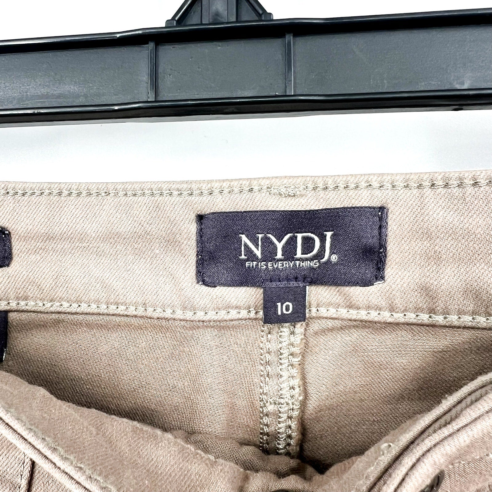 NYDJ Womens Relaxed Crop Straight Leg Jeans Size 10 Beige Tan Utility Pocket NWT