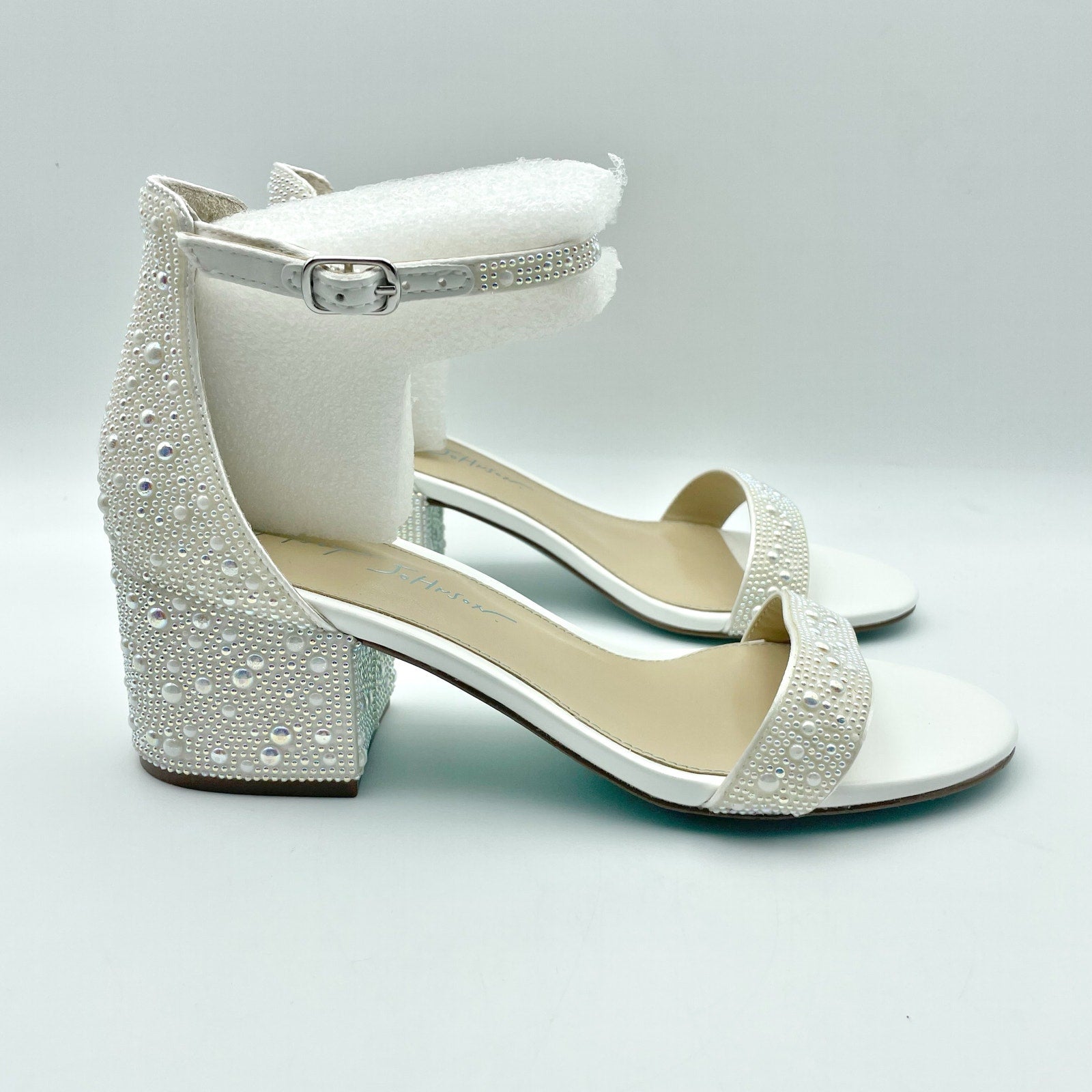 Betsey Johnson Womens Mari Heeled Sandals Size 6.5 EU 37 White Rhinestone NIB