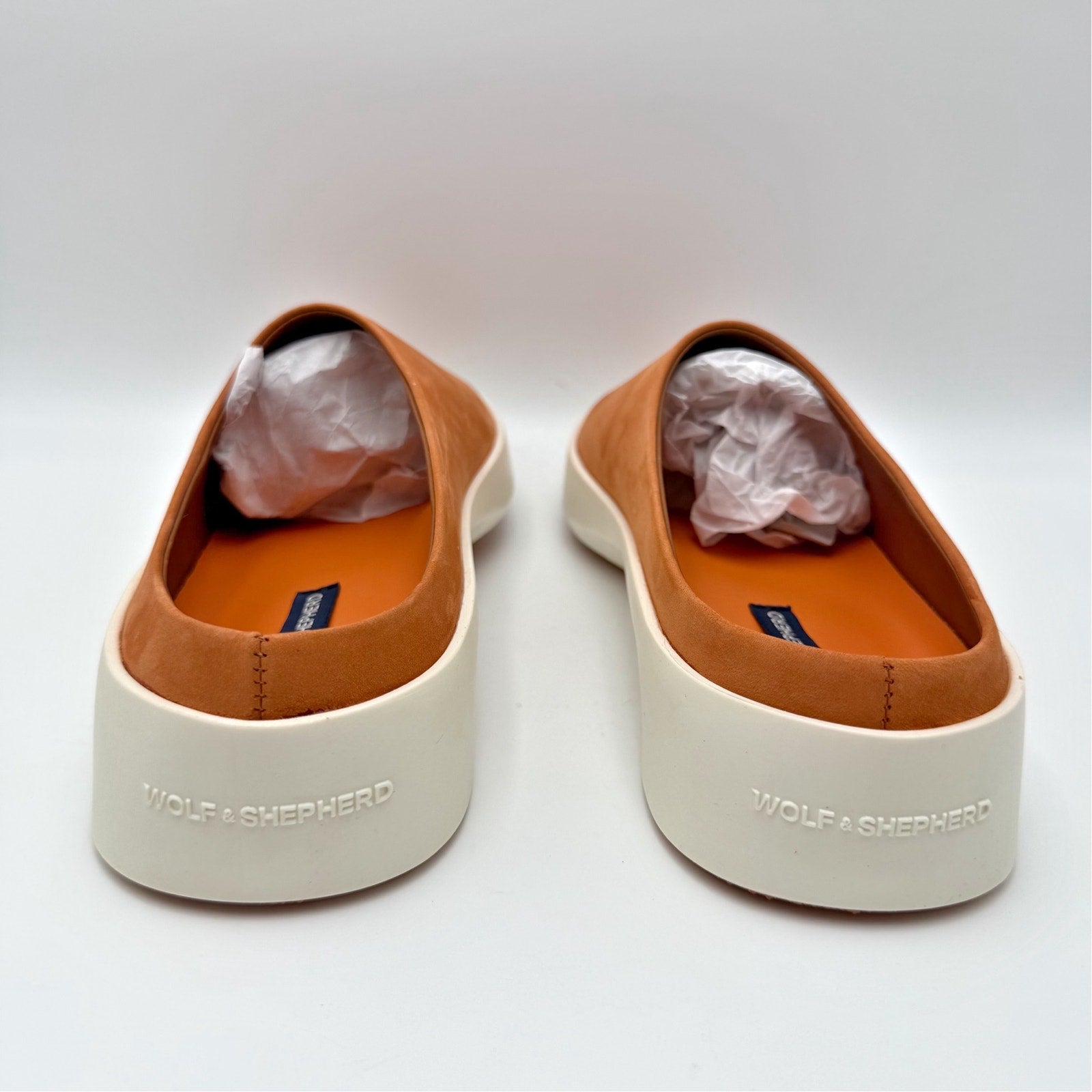 Wolf & Shepherd Cruise Mule Slip On Shoes Mens 8 Womens 10 Orange Suede NIB