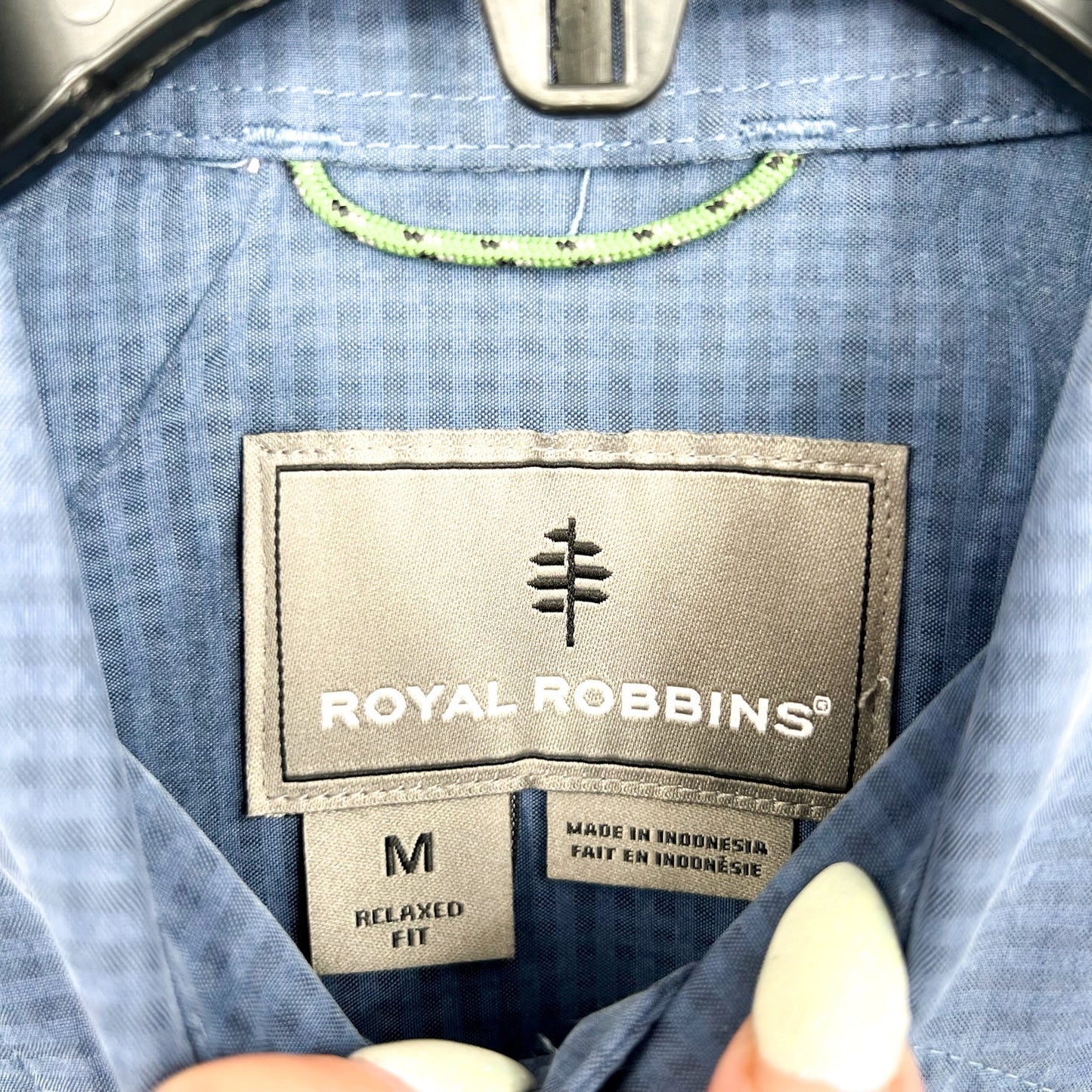 ROYAL ROBBINS Men's Desert Pucker Dry S/S Shirt Medium Collins Blue NWOT