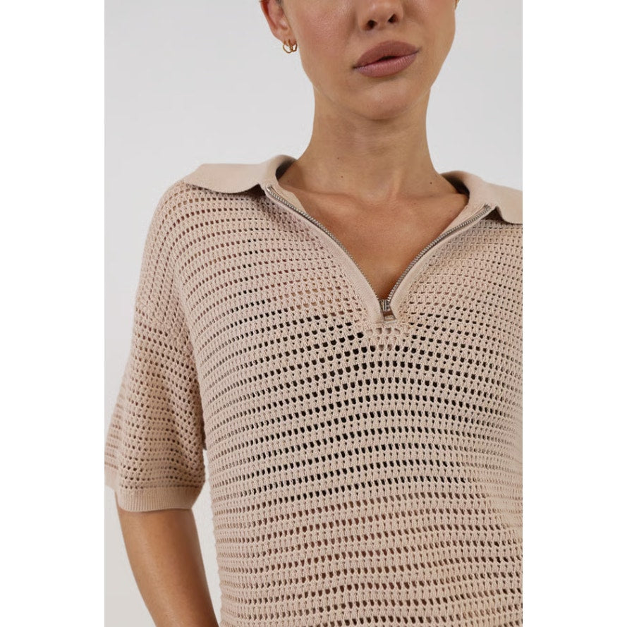 VARLEY Womens Clayton Polo Sweater Medium Beige Moonlight Knit Short Sleeve NWOT