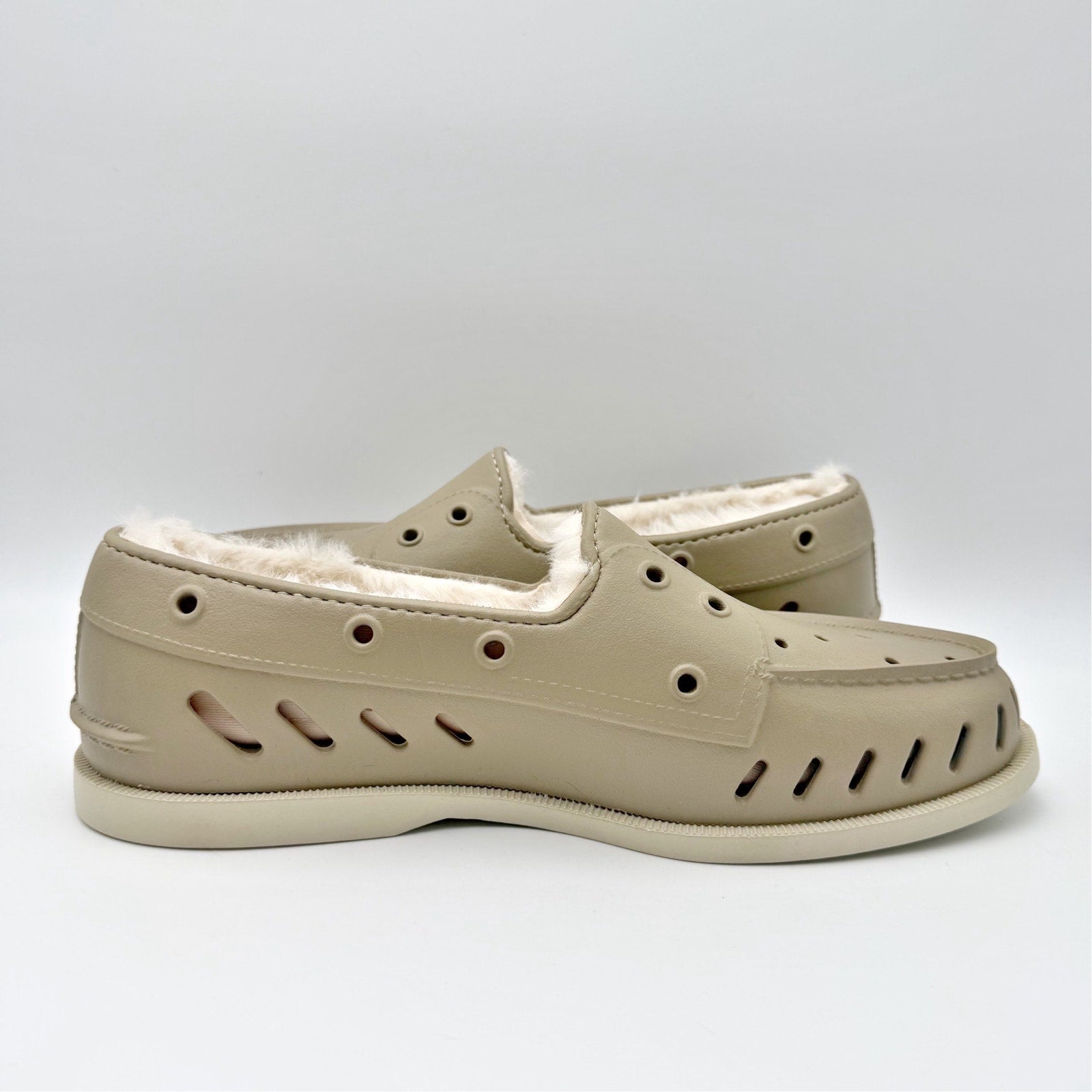 Sperry Mens Original Float Cozy Boat Shoes Size 10 EU 43 Beige Tan NWOB