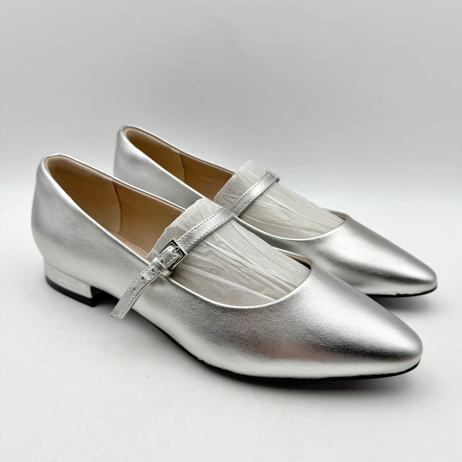 Rockport Womens Taren Flats US 7 WIDE Silver Metallic Leather Mary Janes NWOB