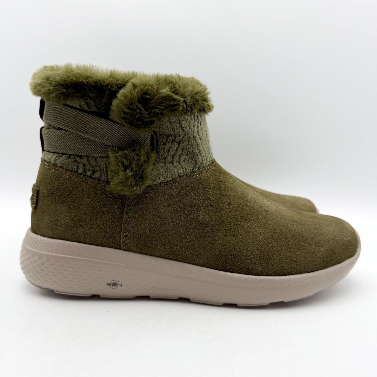 Skechers Womens On The Go City Booties US 6 M Green Suede Water Repellent NIB
