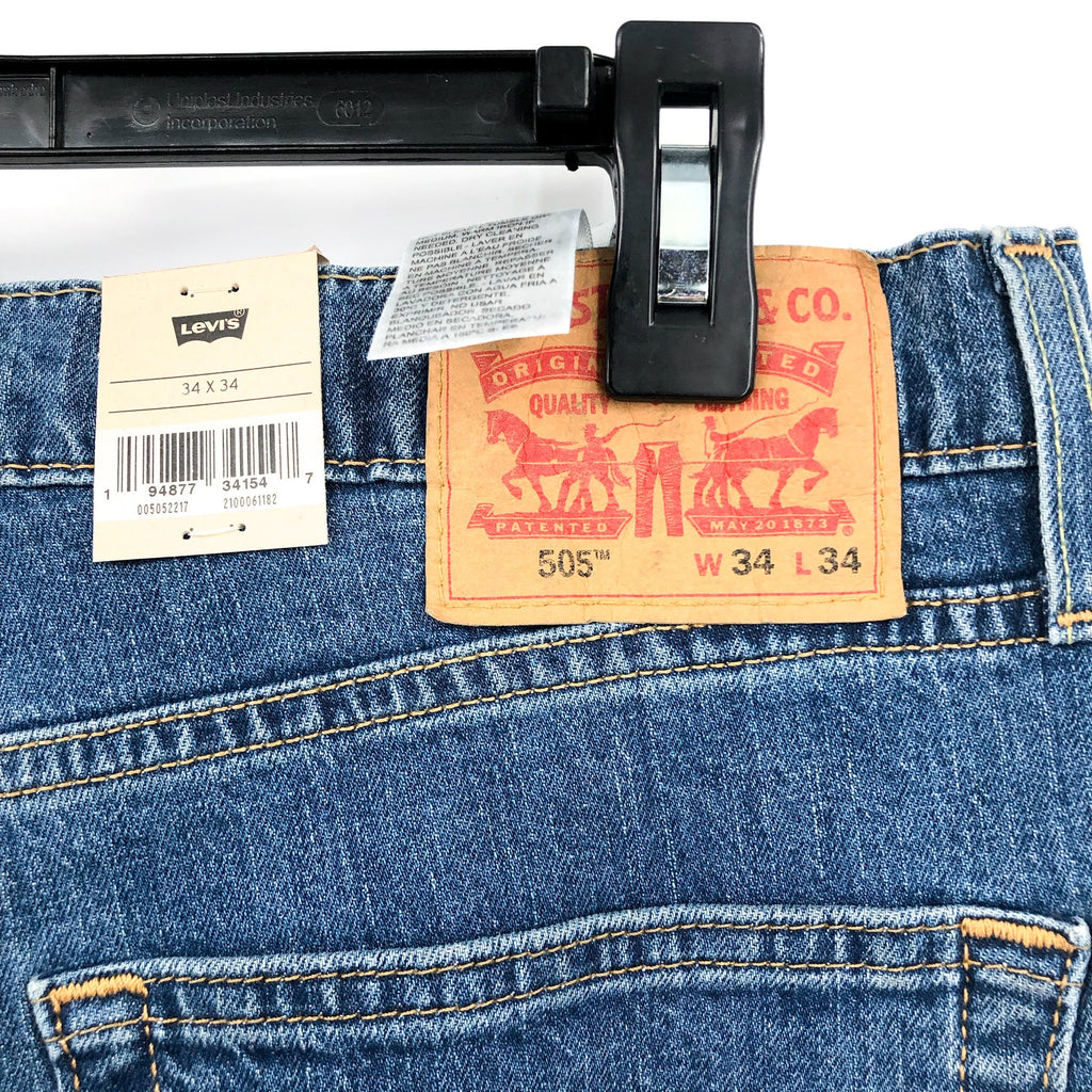 LEVI'S Men's 505 Regular Fit Jeans 34x34 Medium Blue Fremont NWT 00505-2217