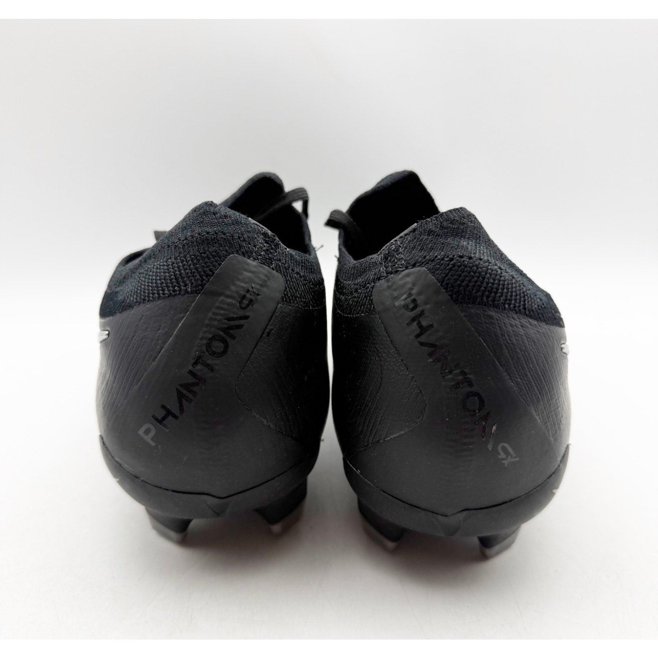 Nike Phantom GX2 Pro FG Soccer Cleats MENS 6.5 WOMENS 8 Black FJ2563-001 NWOB