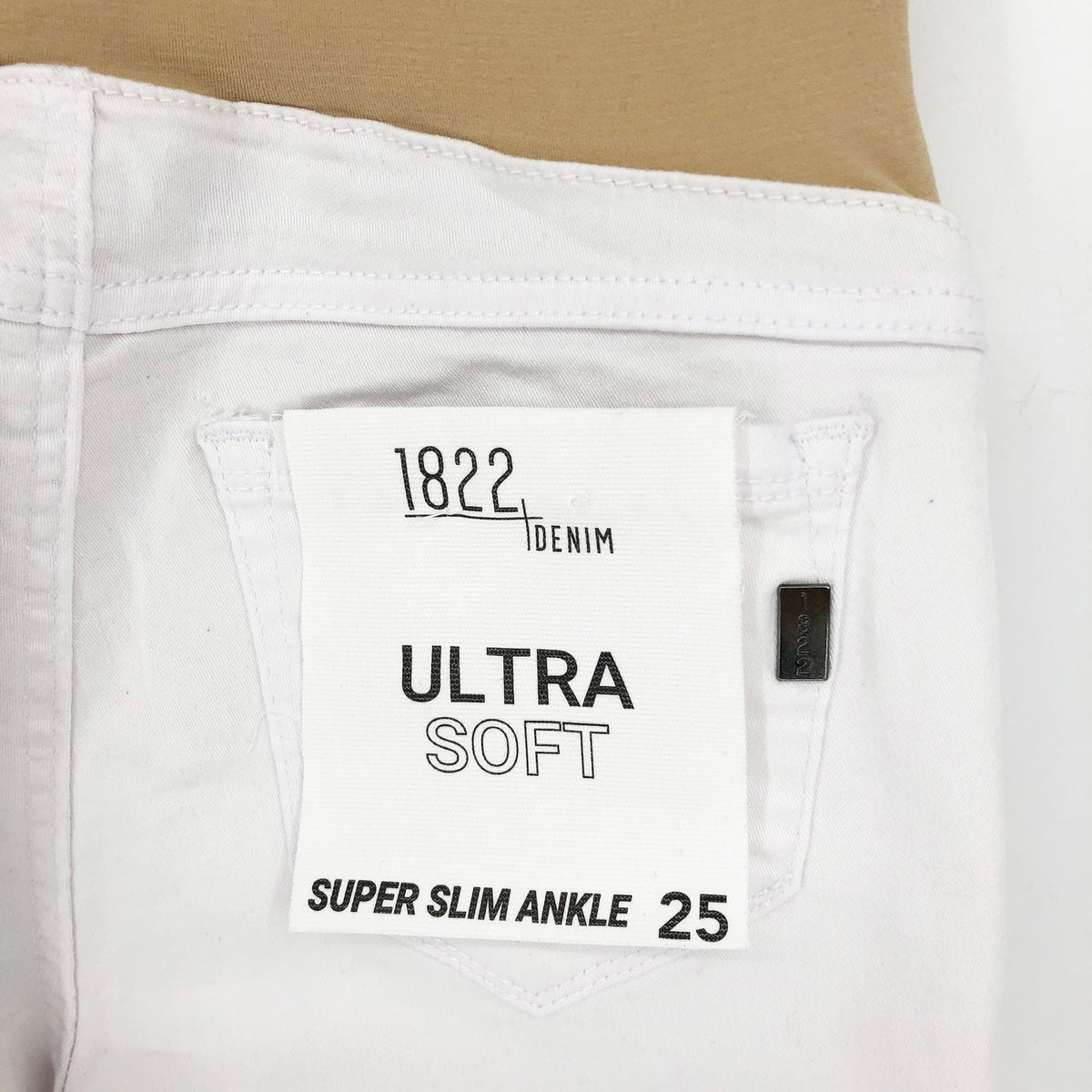 1822 DENIM Super Skinny Maternity Ankle Jeans Size 25 White Ultra Soft NWT