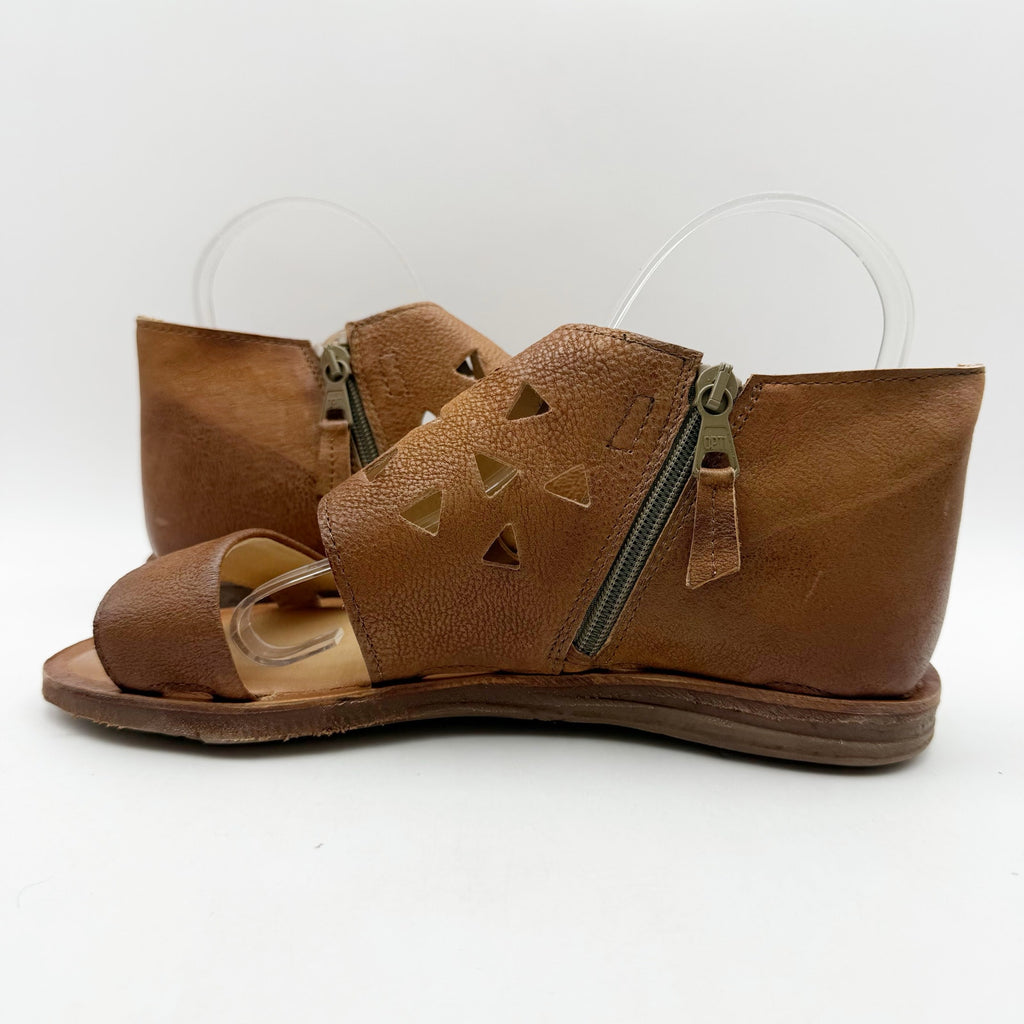 Miz Mooz Womens Frida Sandals EU 39 US 8.5-9 Brown Brandy Leather NIB