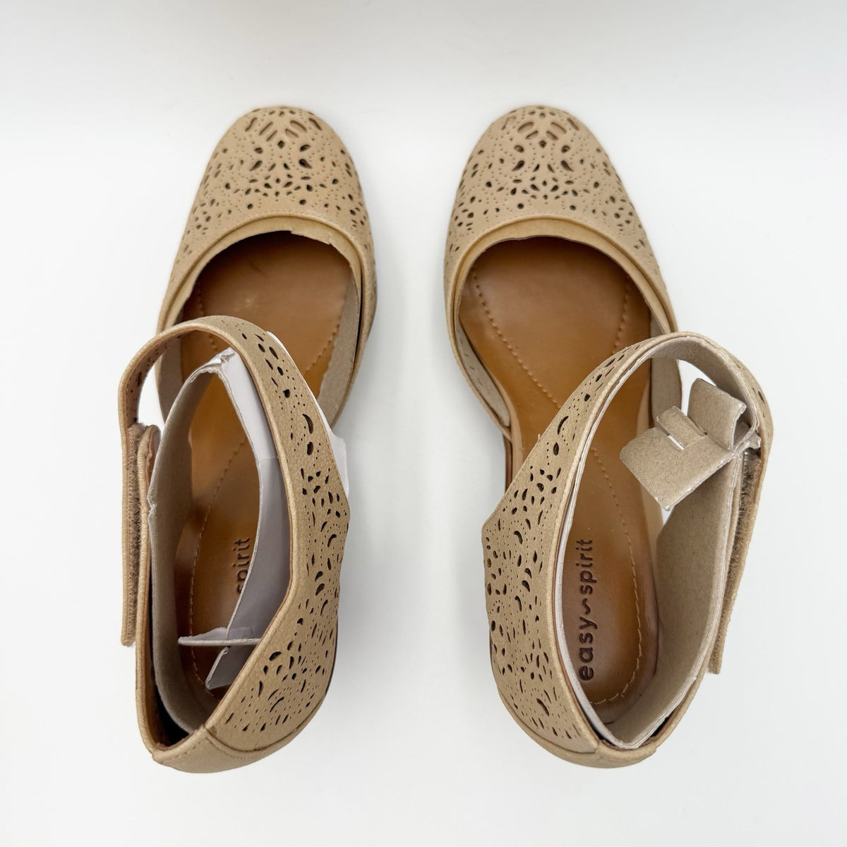 Easy Spirit Womens Cindie Pumps Size 7 Wide Tan Beige Leather NWOB