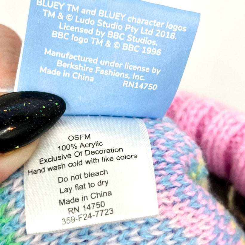 BLUEY Girl's Soft Knit Beanie Hat And Gloves Set One Size Pink Multi NWT