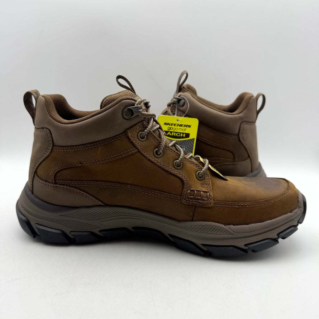 Skechers Mens Boswell Hiking Boots 8 Extra Wide WW Brown Leather Respected NIB