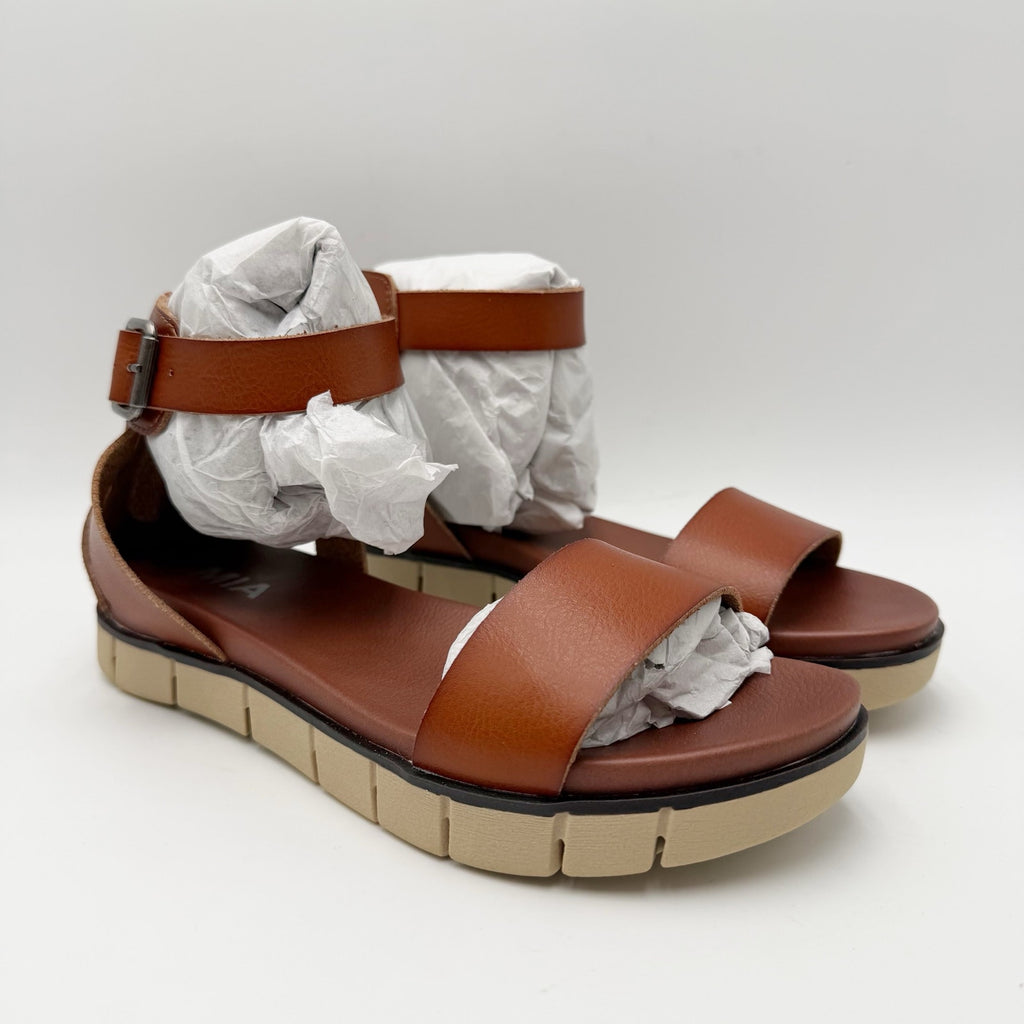 MIA Womens Emilia Sandals Size 6 Cognac Brown Flat NWOB