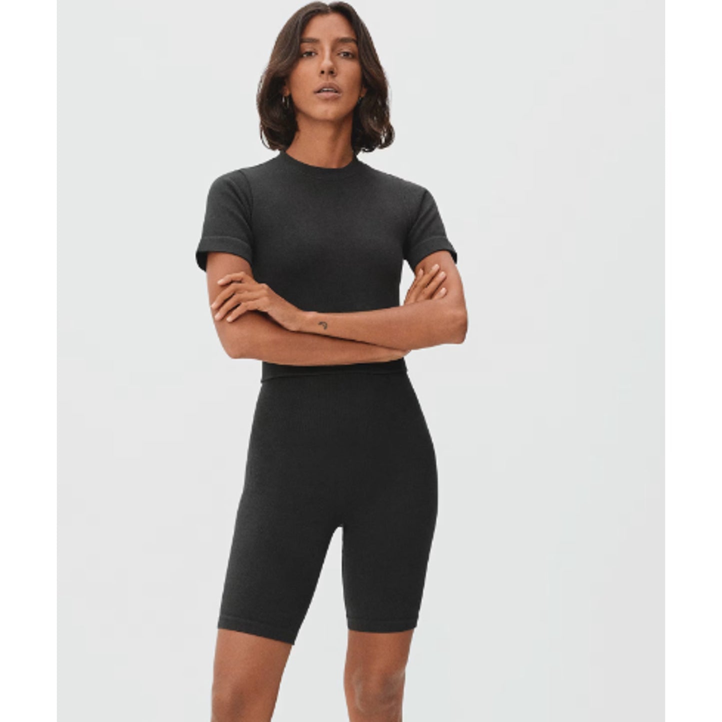 Everlane Womens The Seamless Crop Tee Short Sleeve XS/Small Black NWOT