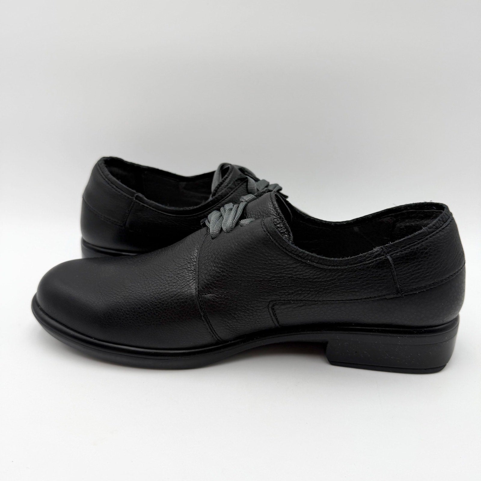 Naot Womens Blizzard Oxford Shoes US 9 EU 40 Black Leather NWOB