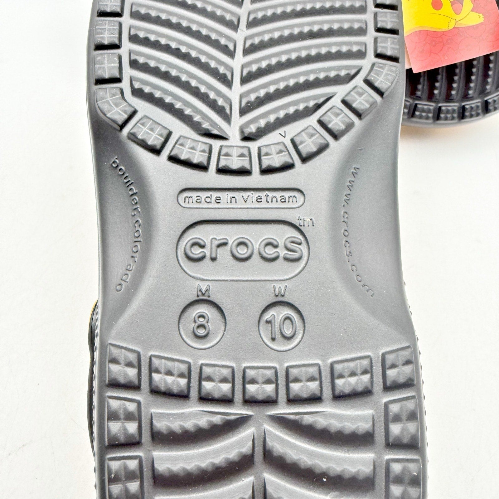Crocs Mens Classic Pokemon Charizard Clogs Mens 8 Womens 10 Orange Black NWT