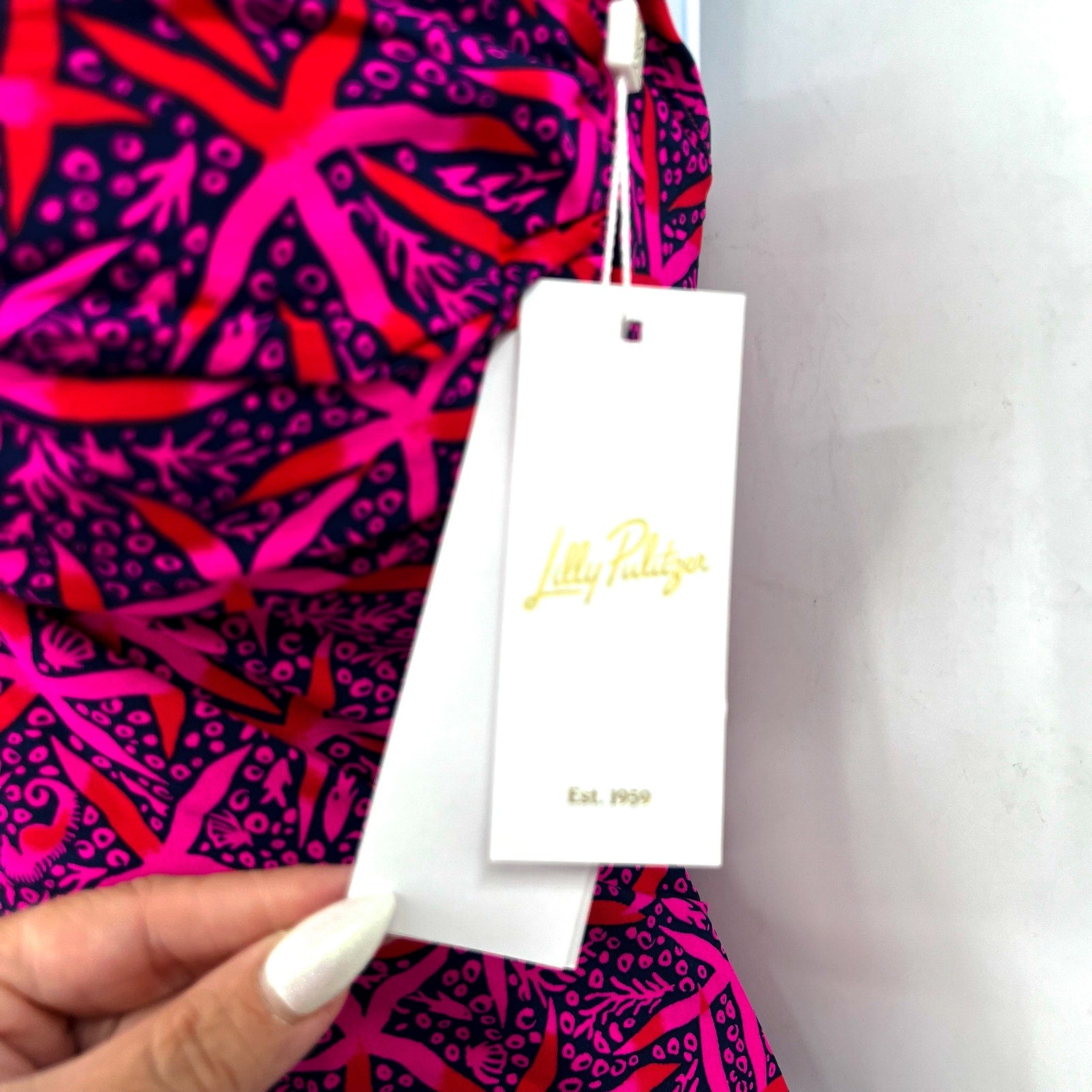 LILLY PULITZER Anneli One Piece Swimsuit Size 10 Passion Pink Star Searching NWT
