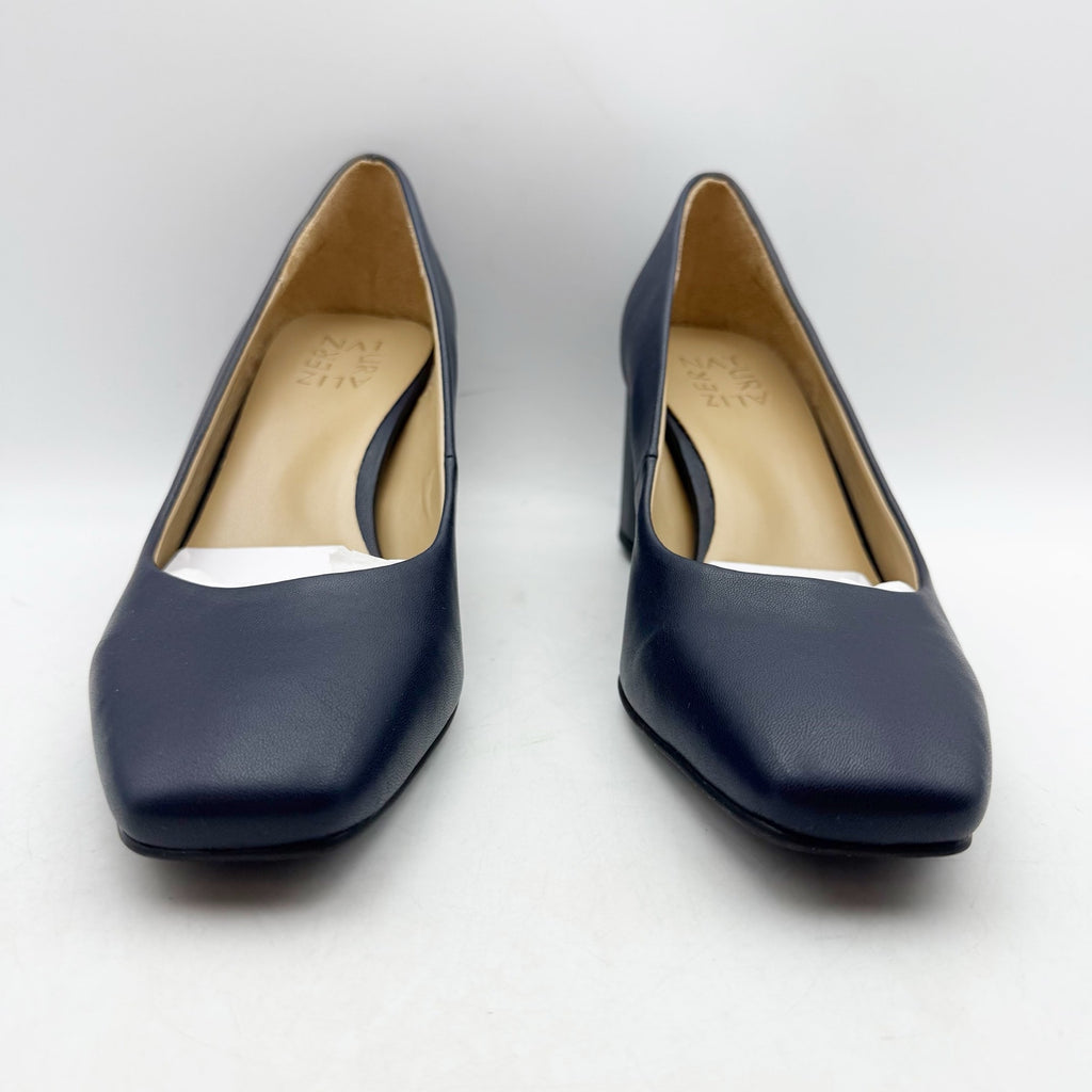 Naturalizer Womens Warner Pumps Size 7 WIDE EU 37.5 Navy Blue Heels Slip On NWOB