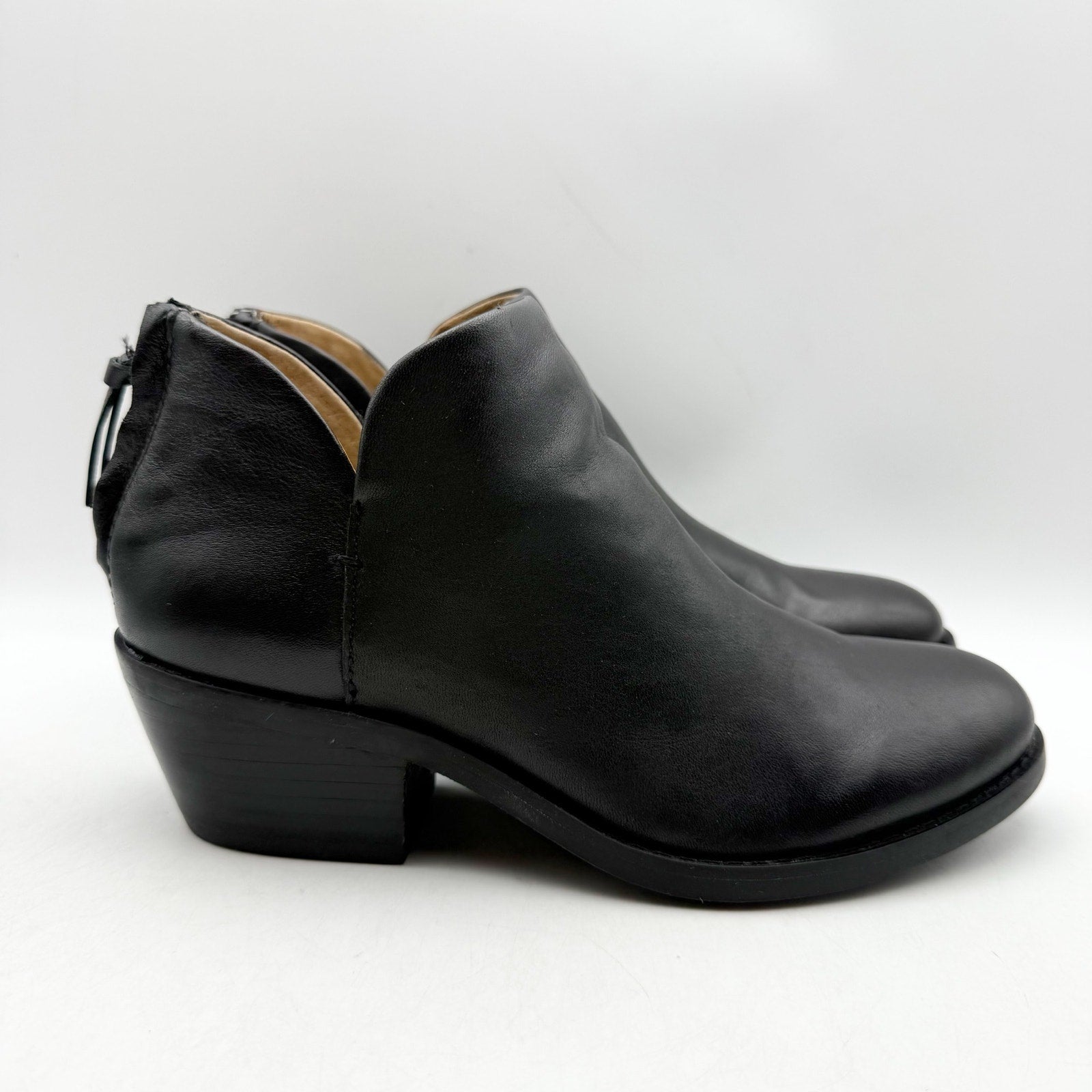Sofft Womens Angelica Ankle Booties Size 11 Black Leather Waterproof NWOB