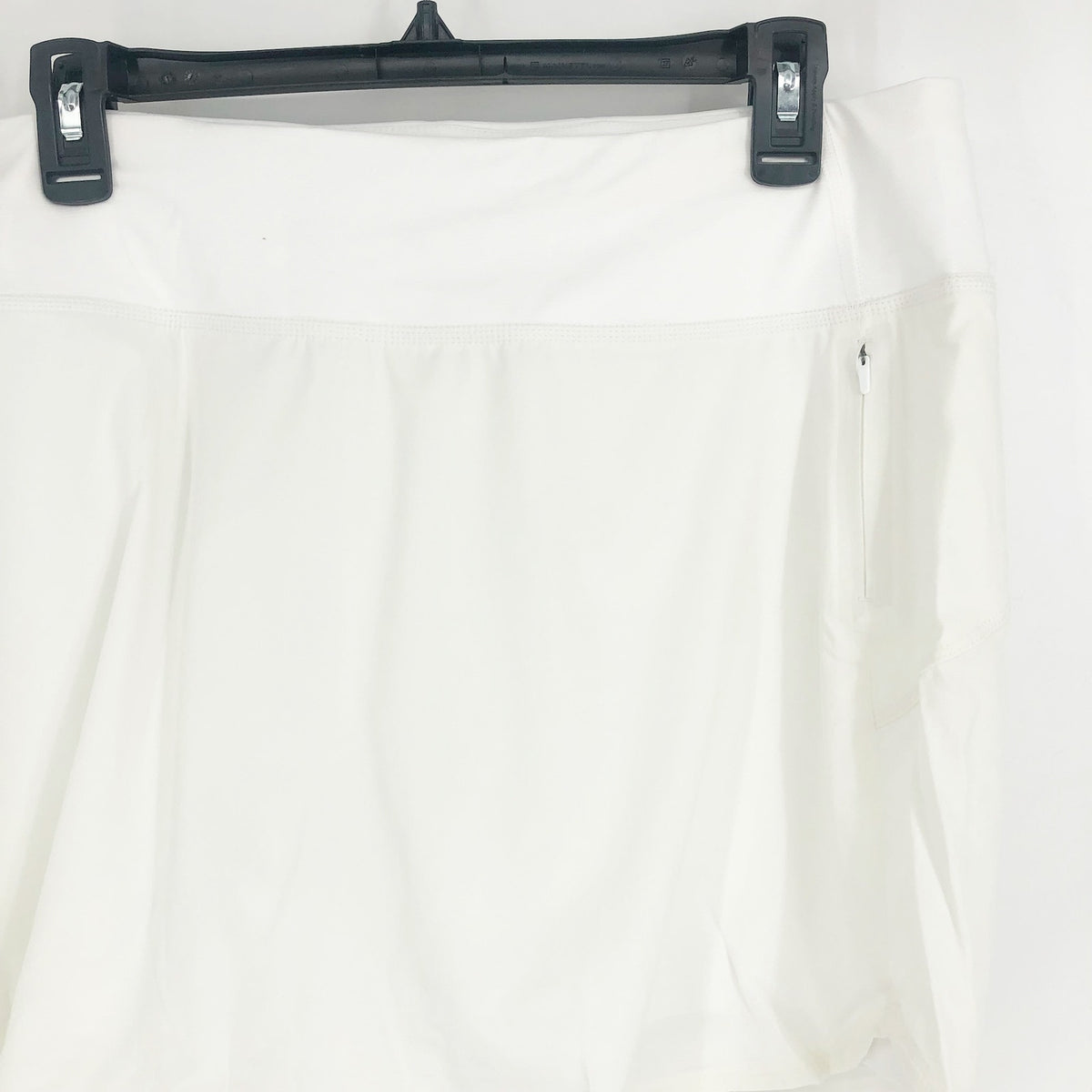 OUTDOOR VOICES Women's Hudson 4" Skort Size XXL White Lightweight NWT