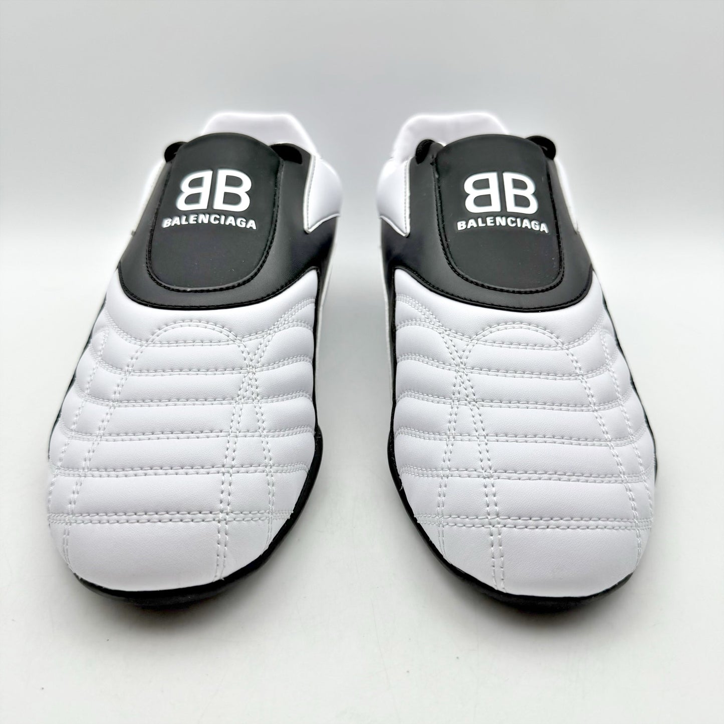 Balenciaga Womens Zen Sneakers US 9 M EU 42 White Black Casual NWOB