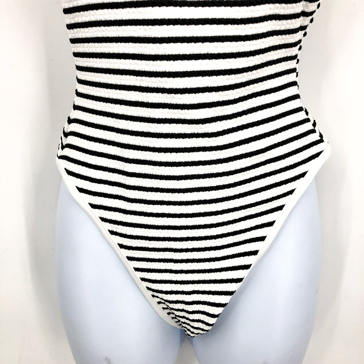 L*SPACE Coco Classic One-Piece Swimsuit Small Black White Sail Along Stripe NWT